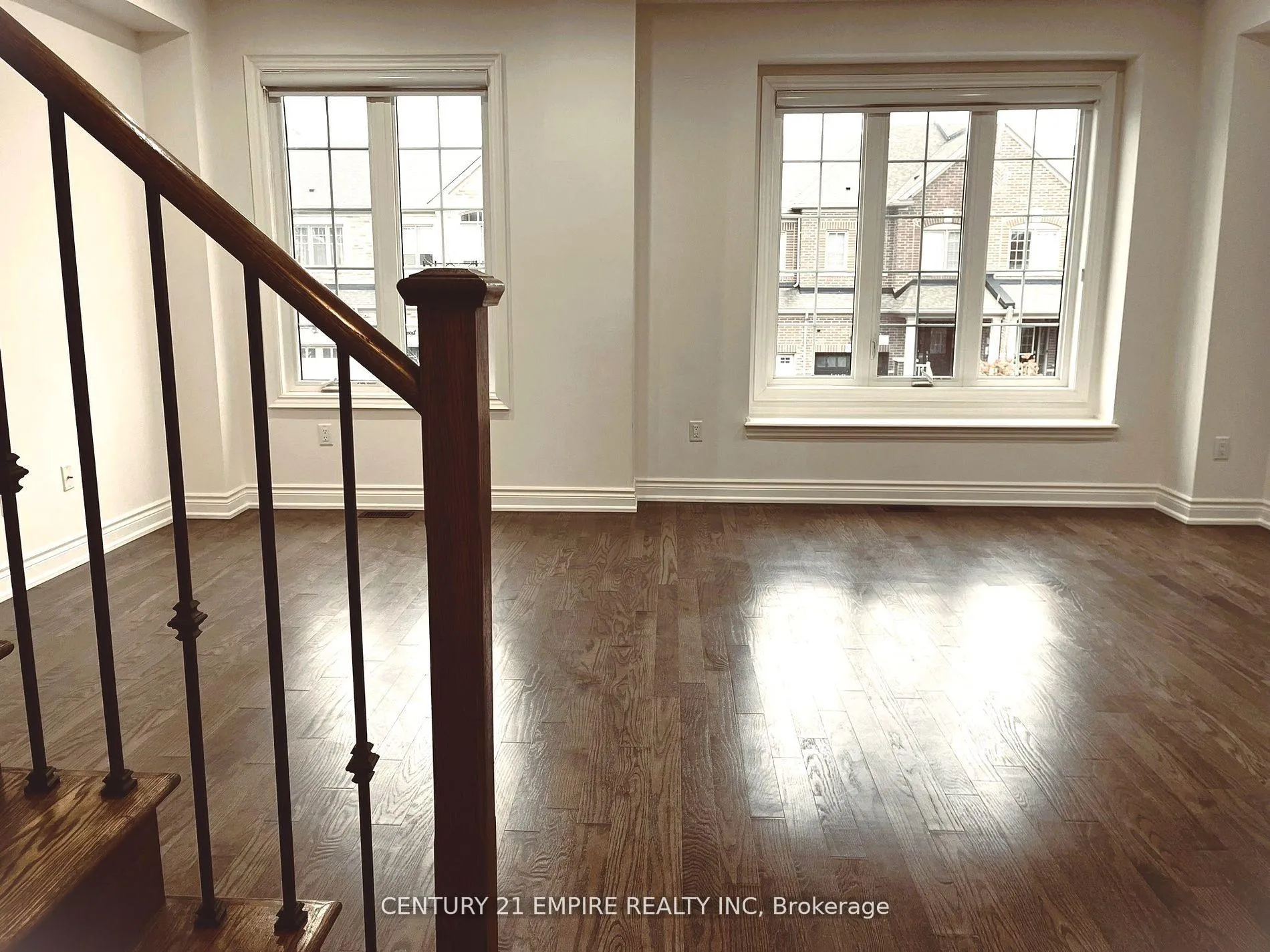 Photo 9 of 20 Brushwood Drive, Brampton, Bram West — HOMEH