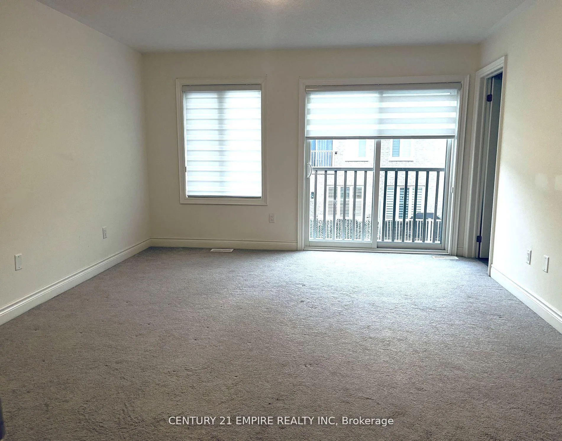 Photo 15 of 20 Brushwood Drive, Brampton, Bram West — HOMEH