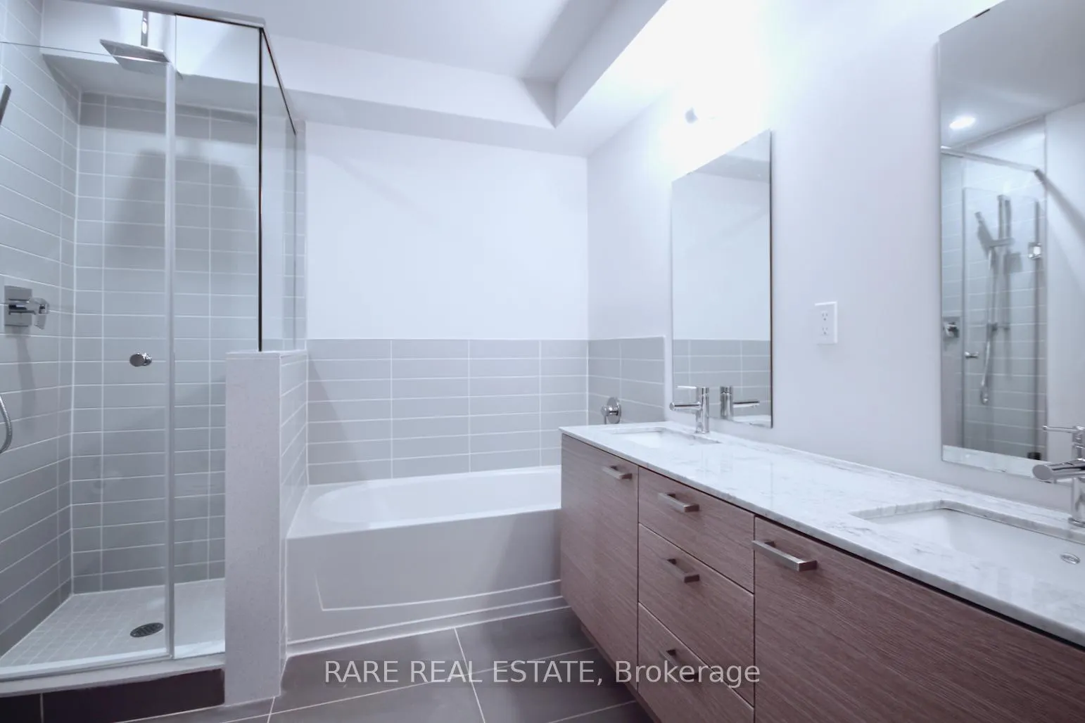 Photo 6 of Unit TH210, 54 Curzon Street, Toronto, South Riverdale — HOMEH