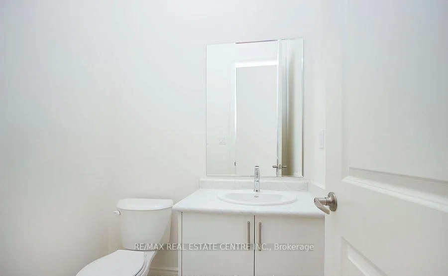 Photo 6 of 1448 Wheatcroft Drive, Oshawa, Kedron — HOMEH