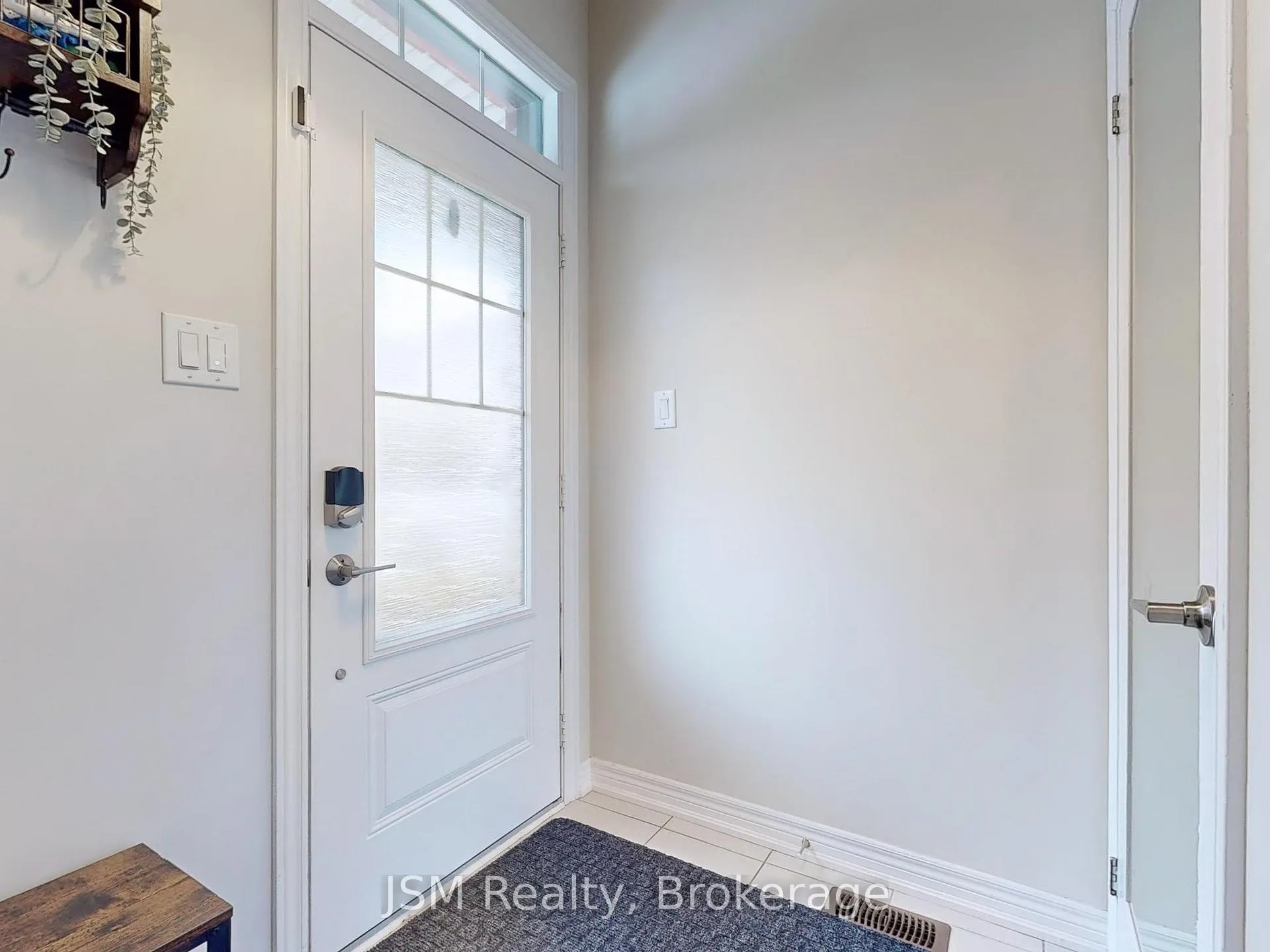 Photo 2 of 10 Snowberry Lane, Hamilton, Vincent — HOMEH