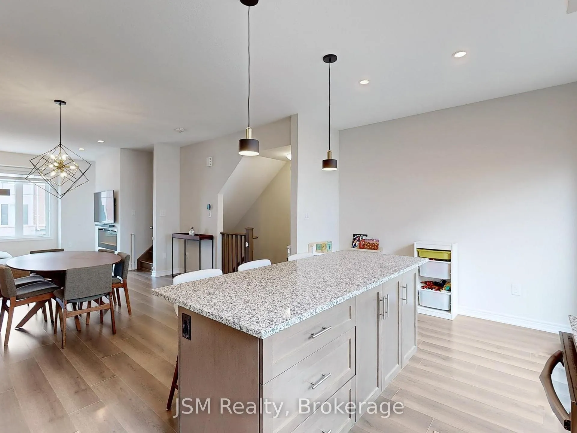 Photo 8 of 10 Snowberry Lane, Hamilton, Vincent — HOMEH