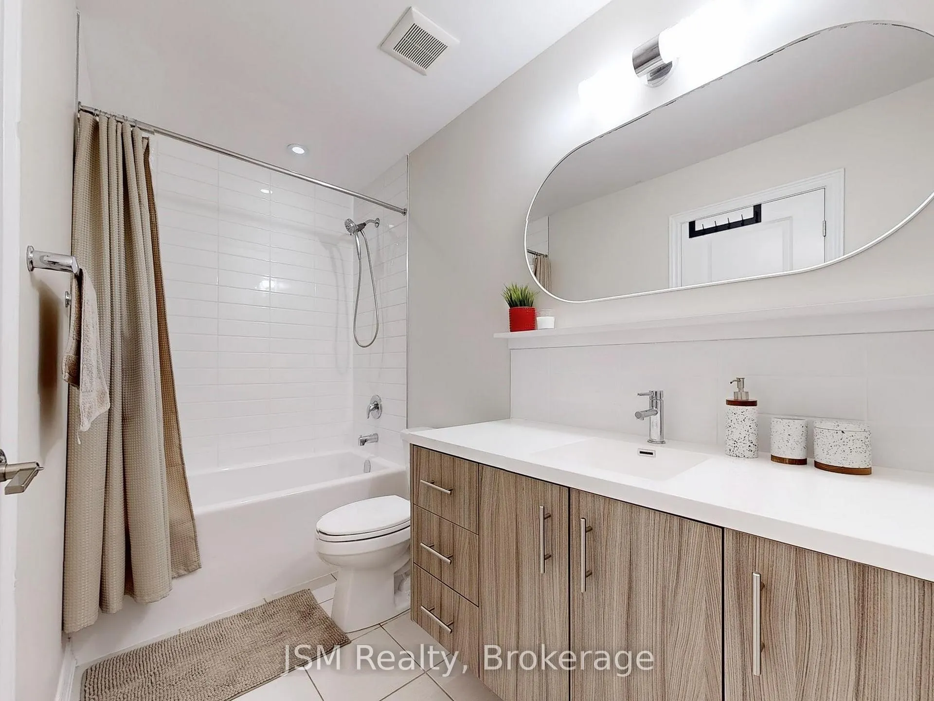 Photo 17 of 10 Snowberry Lane, Hamilton, Vincent — HOMEH