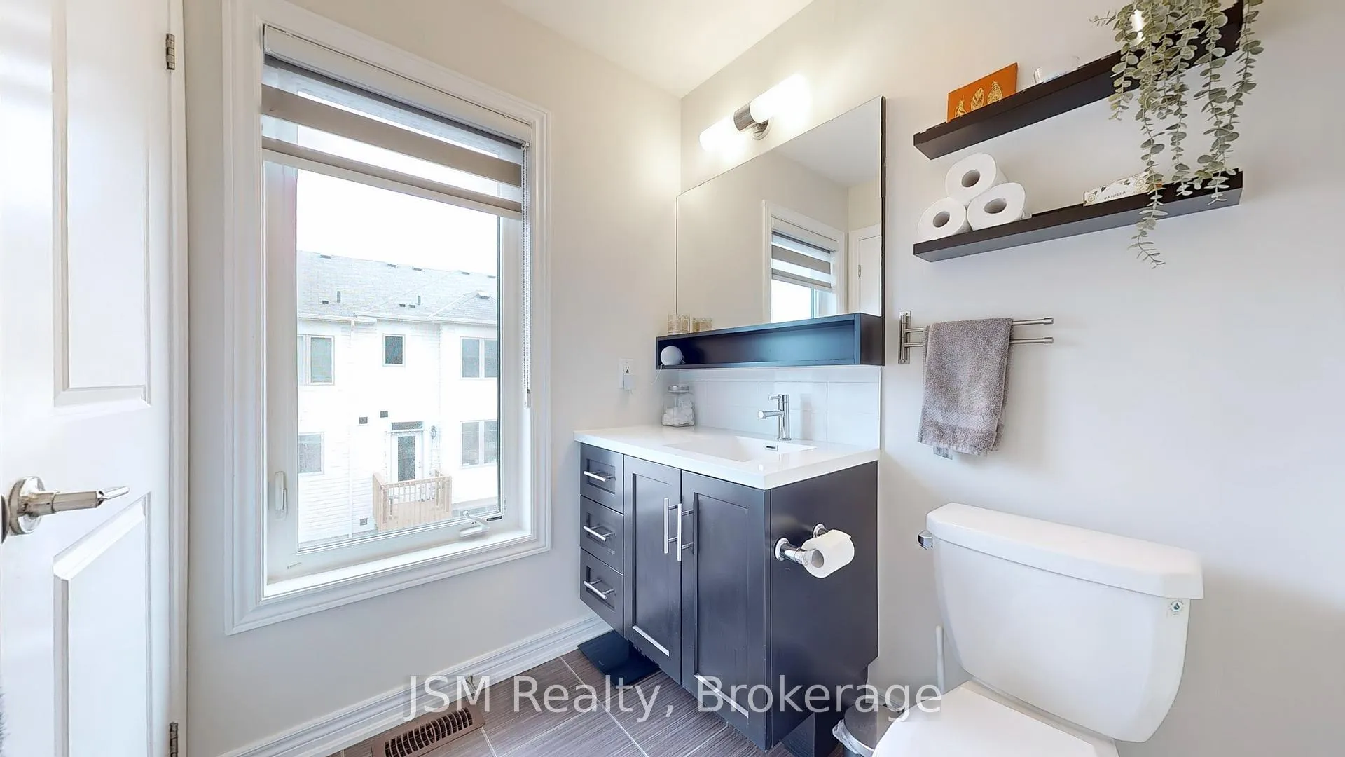 Photo 21 of 10 Snowberry Lane, Hamilton, Vincent — HOMEH