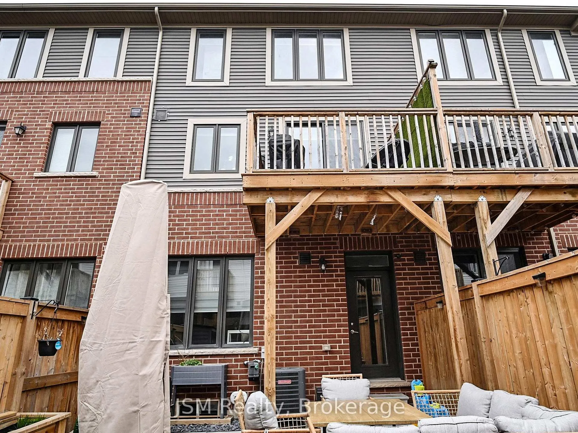 Photo 30 of 10 Snowberry Lane, Hamilton, Vincent — HOMEH