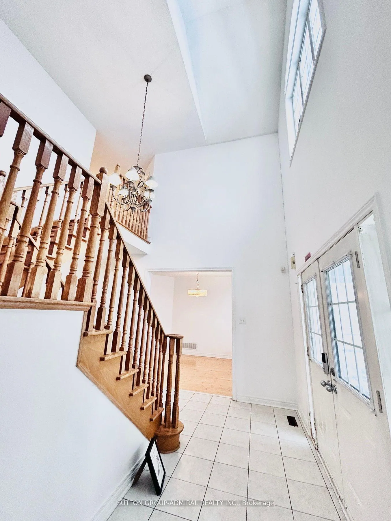 Photo 3 of 106 Thomas Foster Street, Markham, Berczy — HOMEH