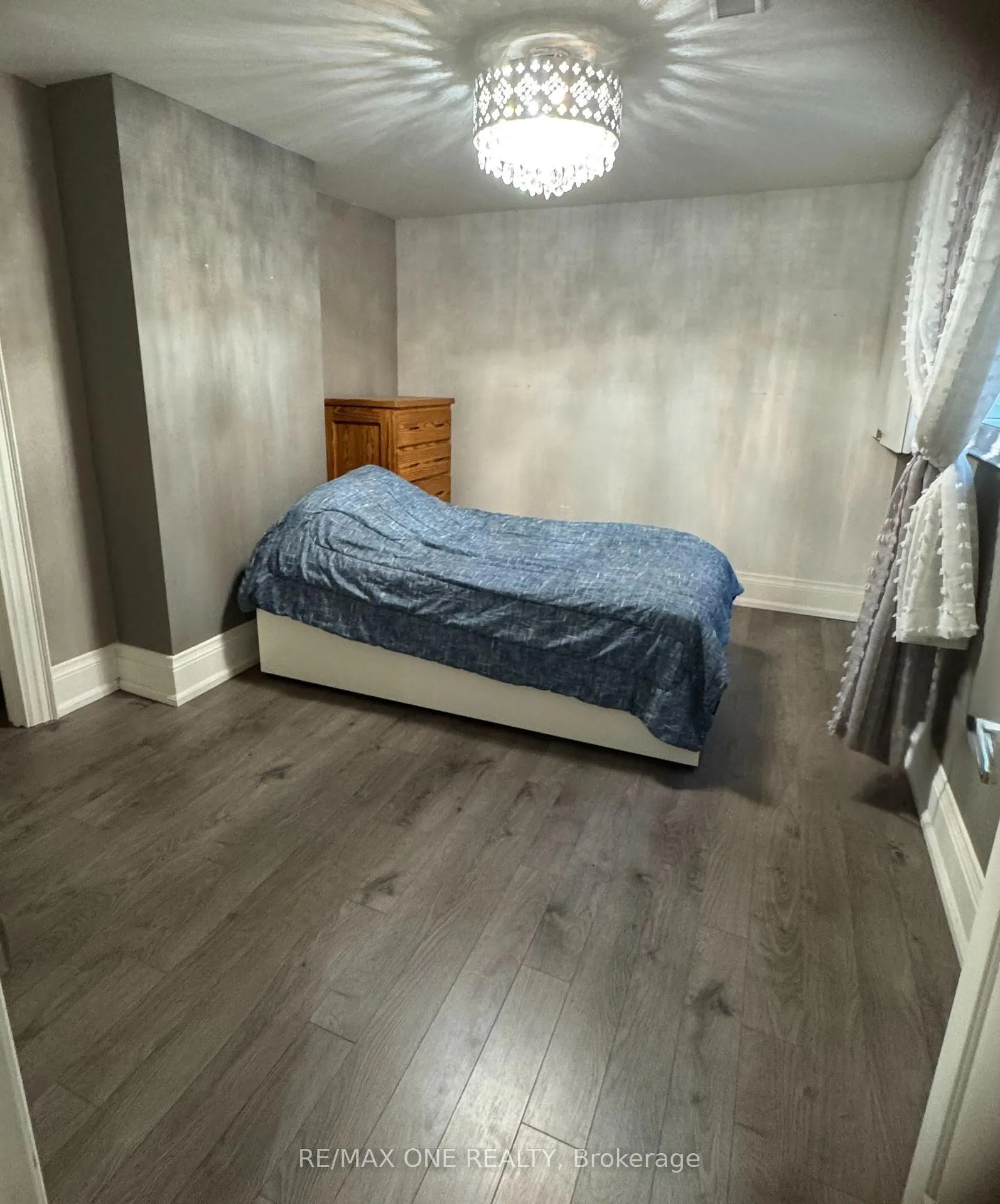 Photo 6 of 55 Sisman Avenue, Aurora, Aurora Highlands — HOMEH