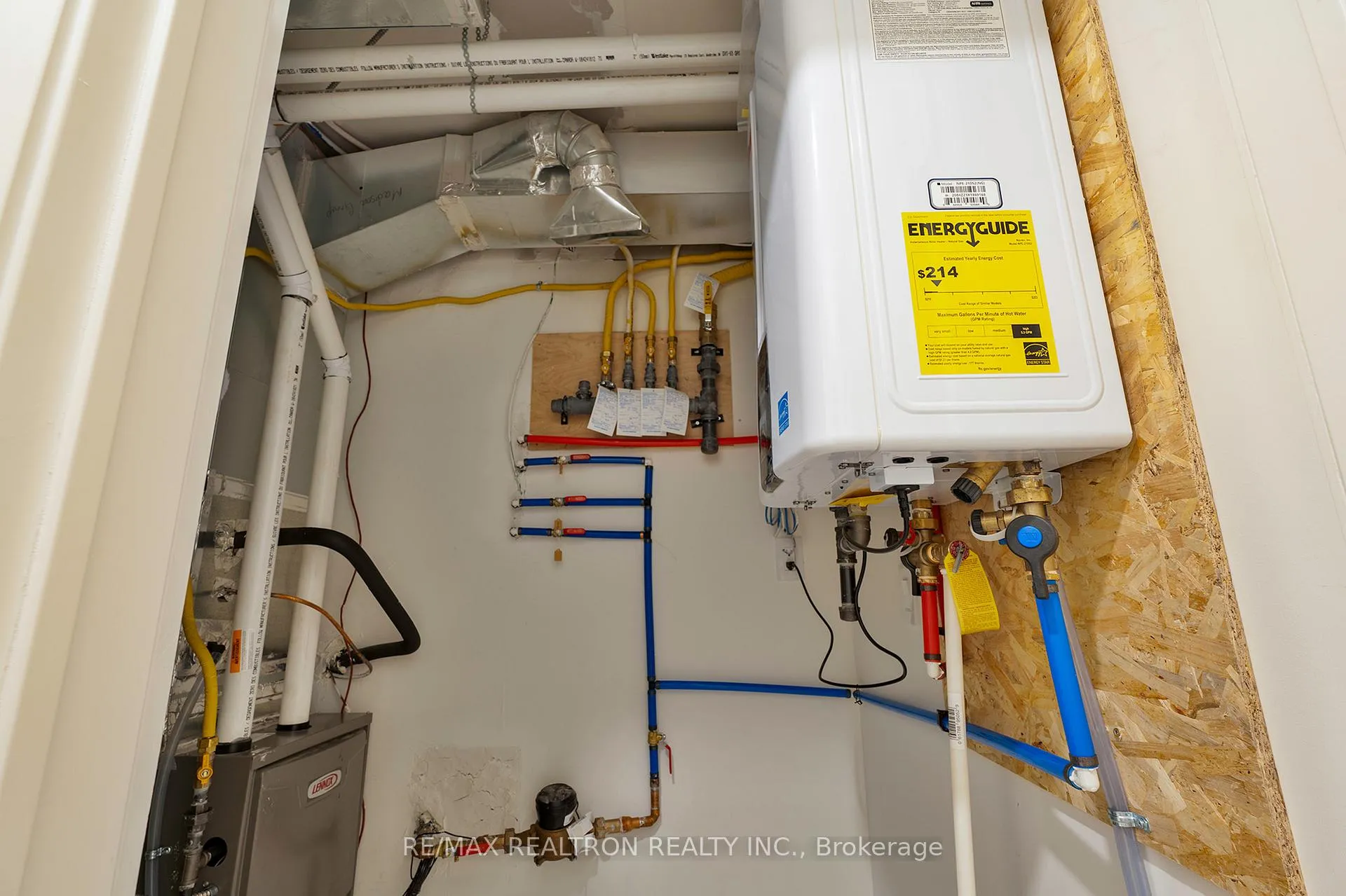 Photo 11 of Unit Lower, 53 alameda Avenue, Toronto, Oakwood Village — HOMEH