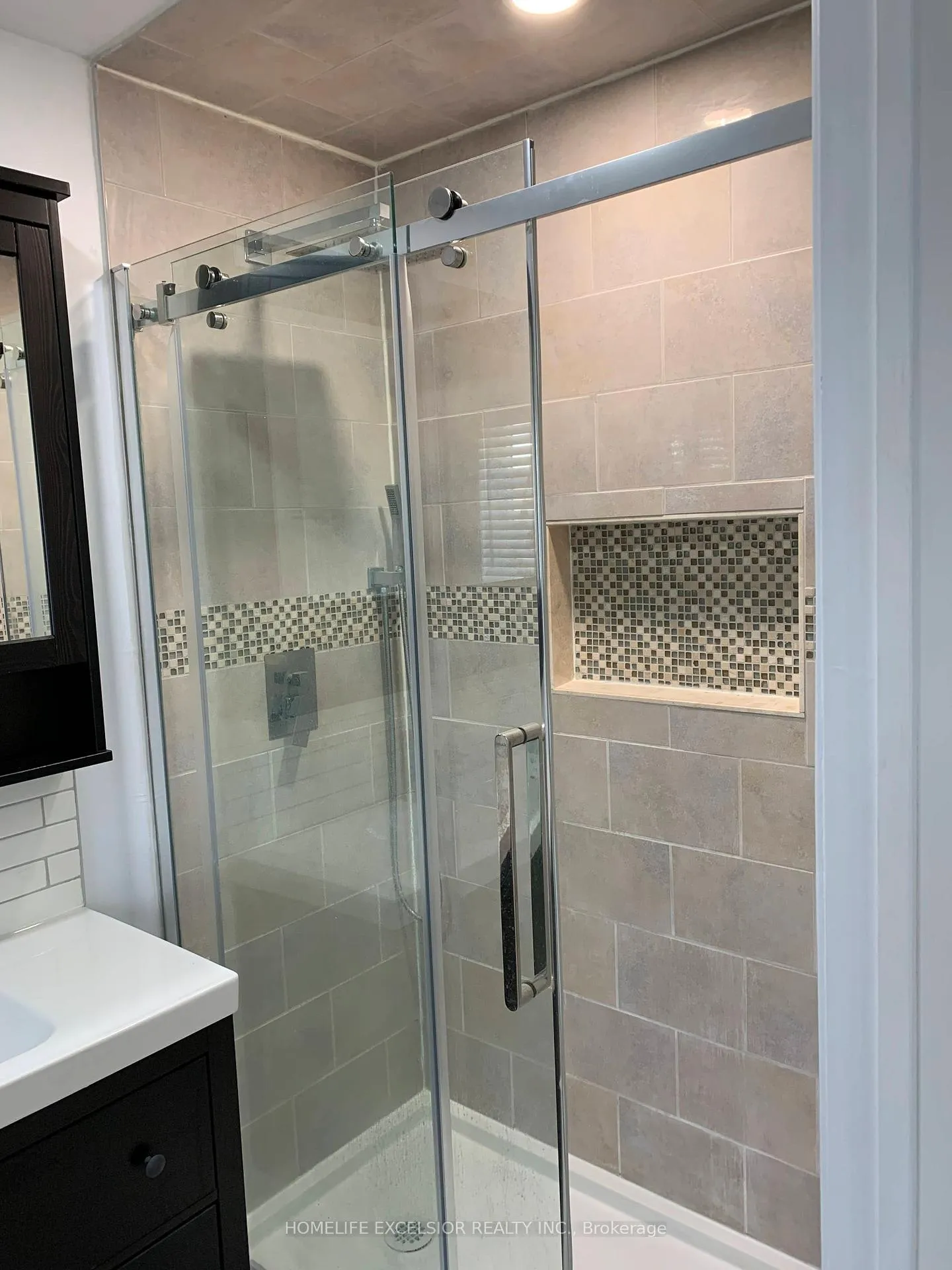 Photo 27 of 27 Willow Trail Road, Markham, Greensborough — HOMEH