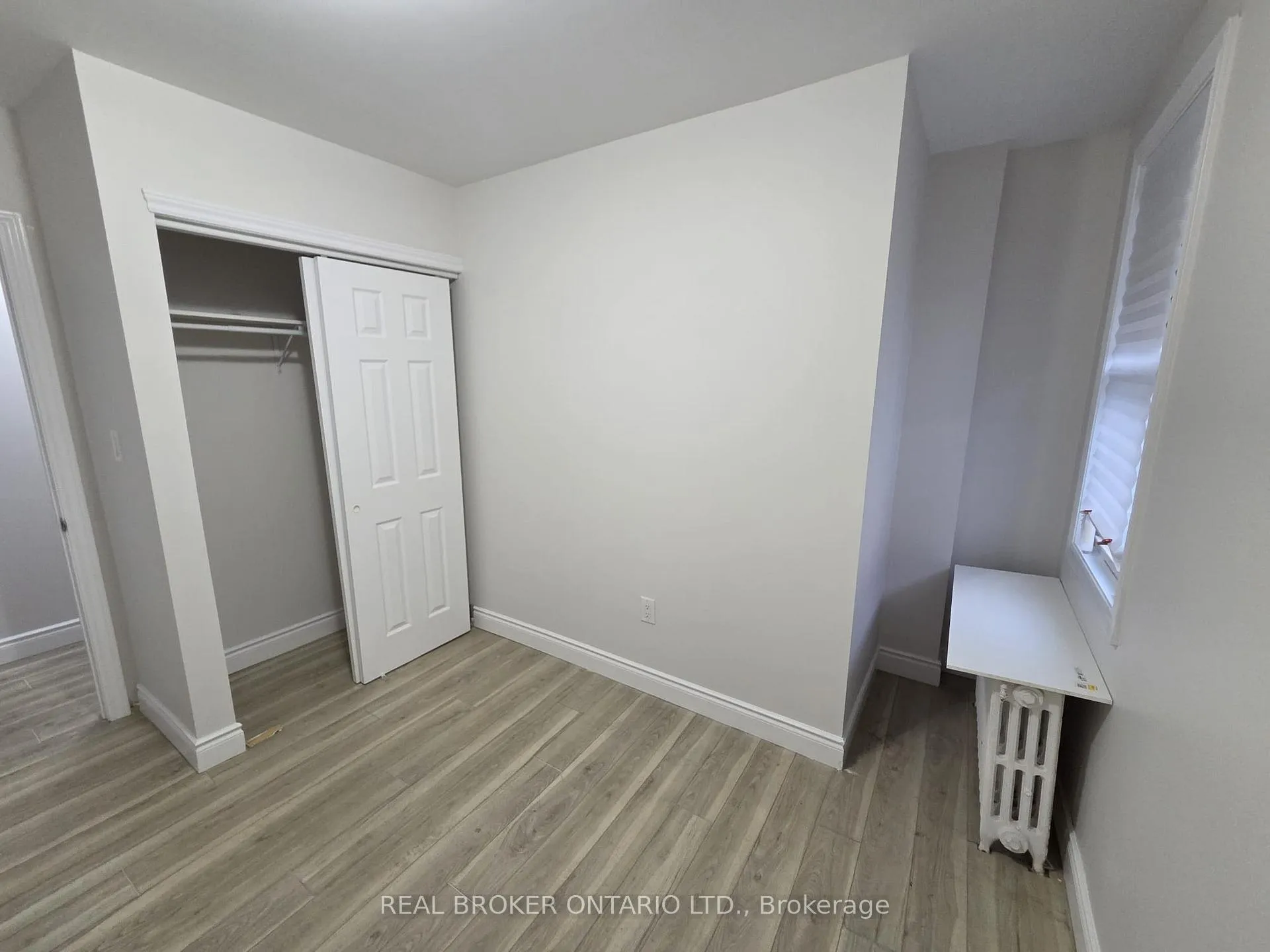 Photo 6 of Unit 6, 917 Main Street E, Hamilton, Stipley — HOMEH