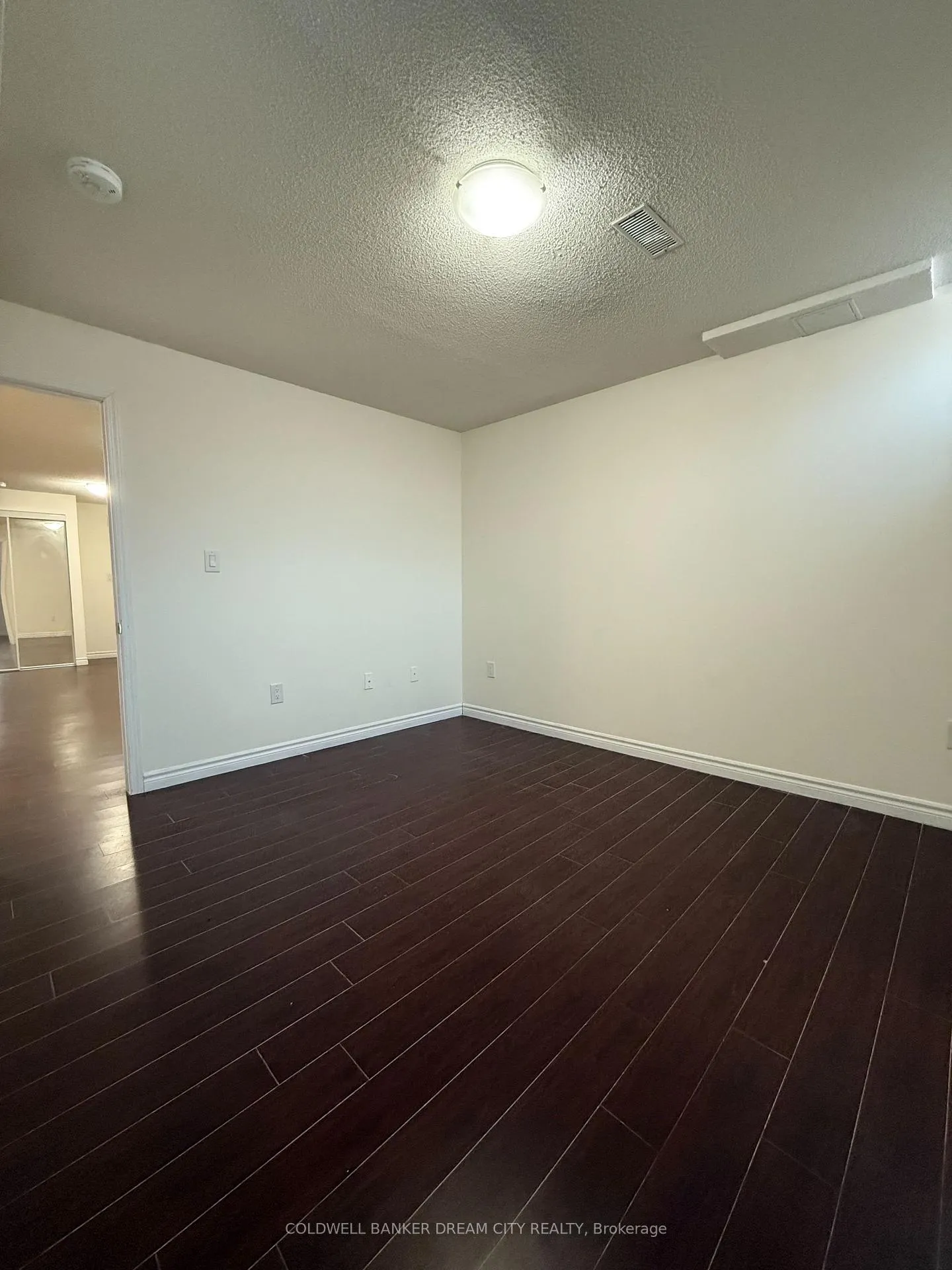 Photo 4 of Unit (BSMT), 24 Matthew Harrison Street, Brampton, Bram East — HOMEH