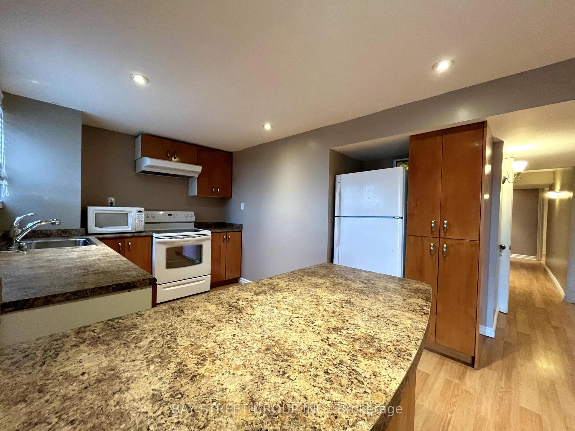 Photo 6 of 779 Audley Road S, Ajax, South East — HOMEH