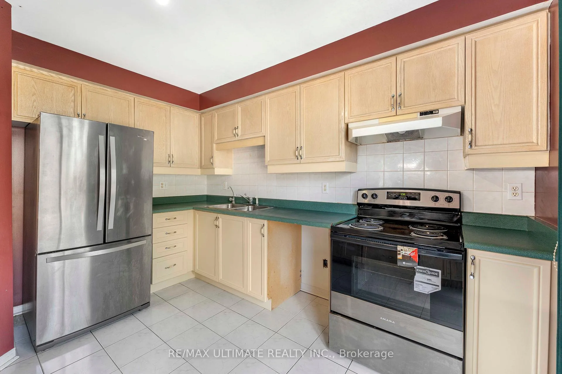 Photo 33 of 1 Black Forest Drive, Brampton, Sandringham-Wellington — HOMEH