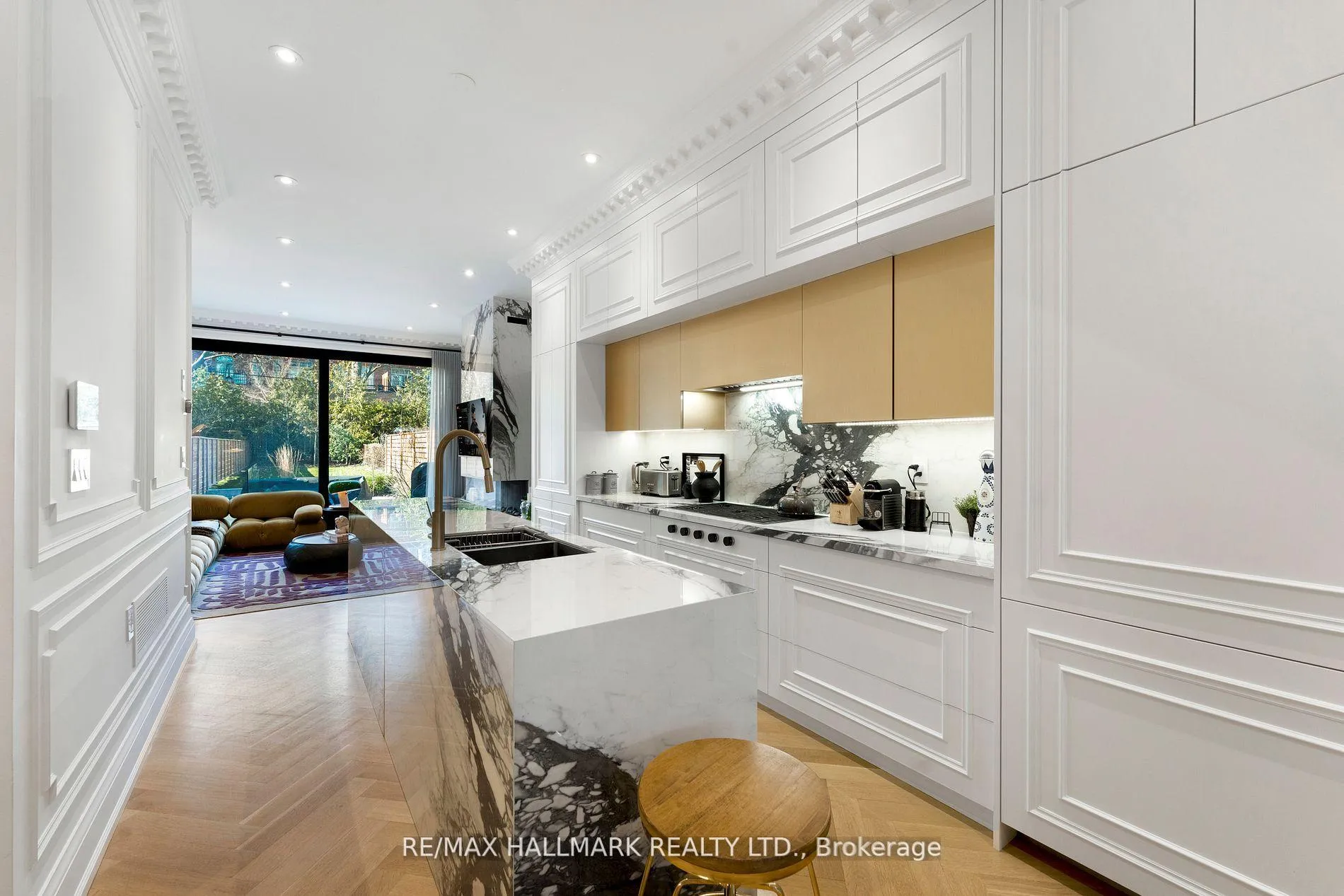 Photo 9 of 34B Sherwood Avenue, Toronto, Mount Pleasant East — HOMEH