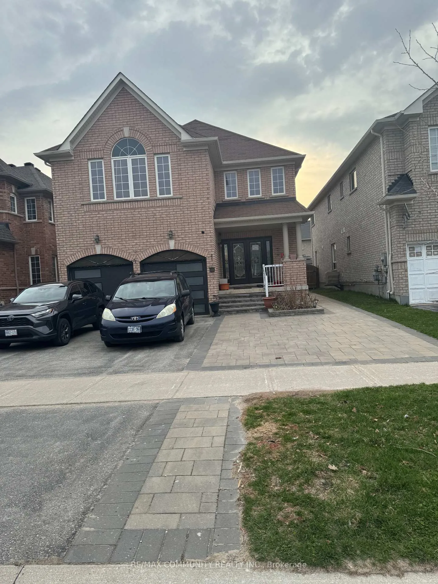 Photo 2 of Unit Bsmt, 100 Westminster Circle, Barrie, Innis-Shore — HOMEH
