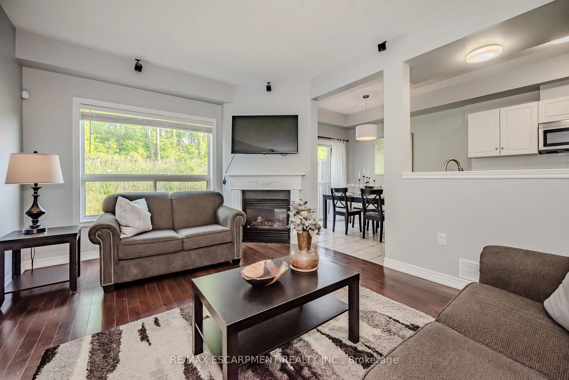 Photo 10 of 56 Liddycoat Lane, Hamilton, Ancaster — HOMEH