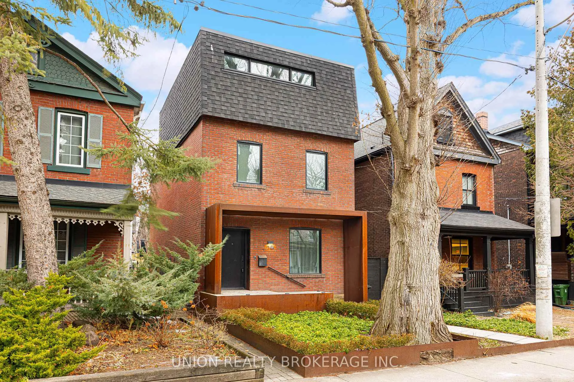 Photo 2 of 19 Brooklyn Avenue, Toronto, South Riverdale — HOMEH