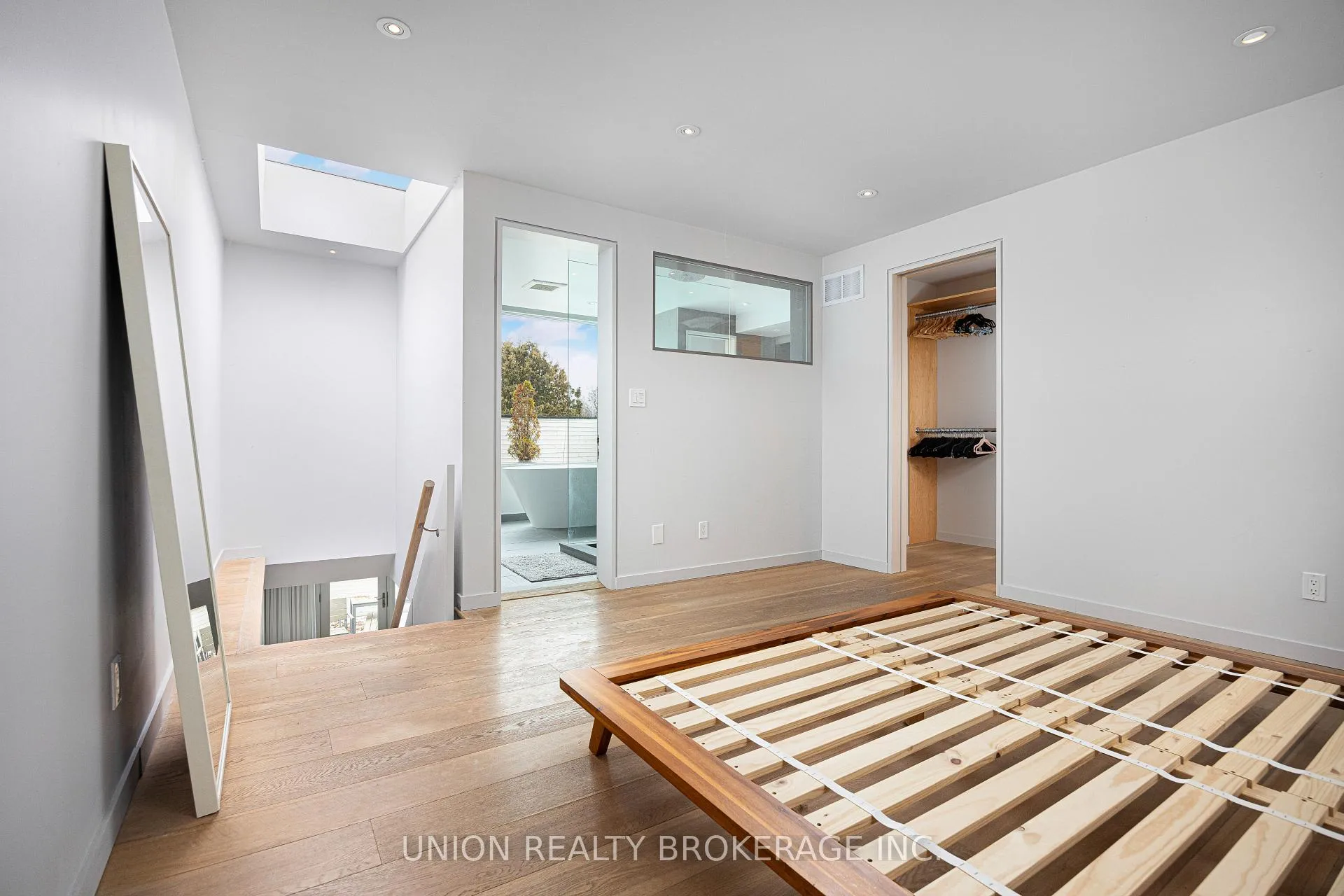 Photo 27 of 19 Brooklyn Avenue, Toronto, South Riverdale — HOMEH