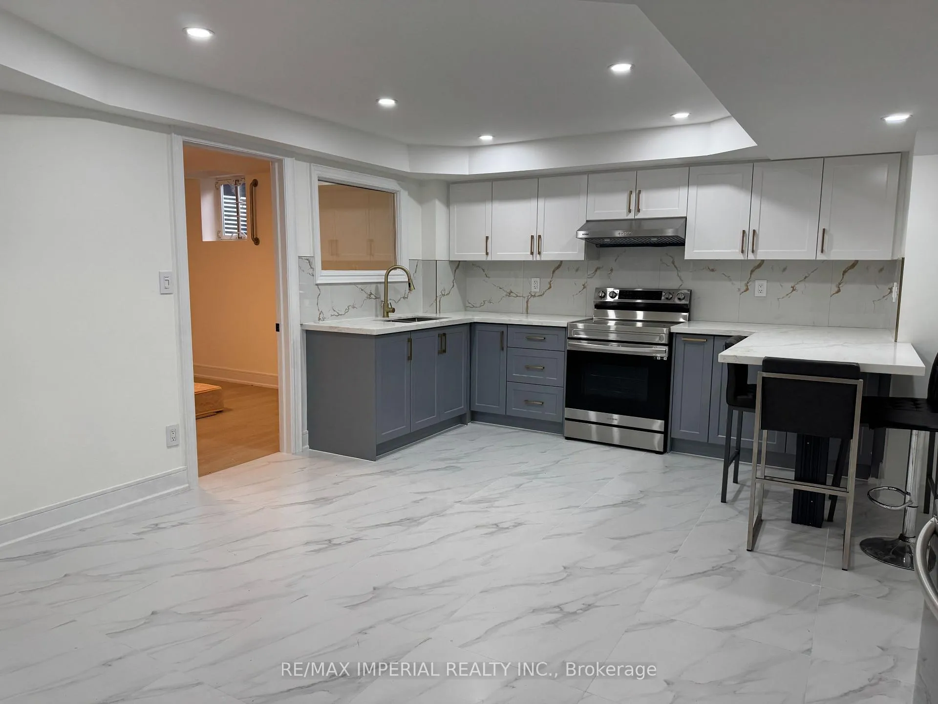 Photo 4 of Unit Basement, 12 Ridley Crescent, Markham, Rouge Fairways — HOMEH