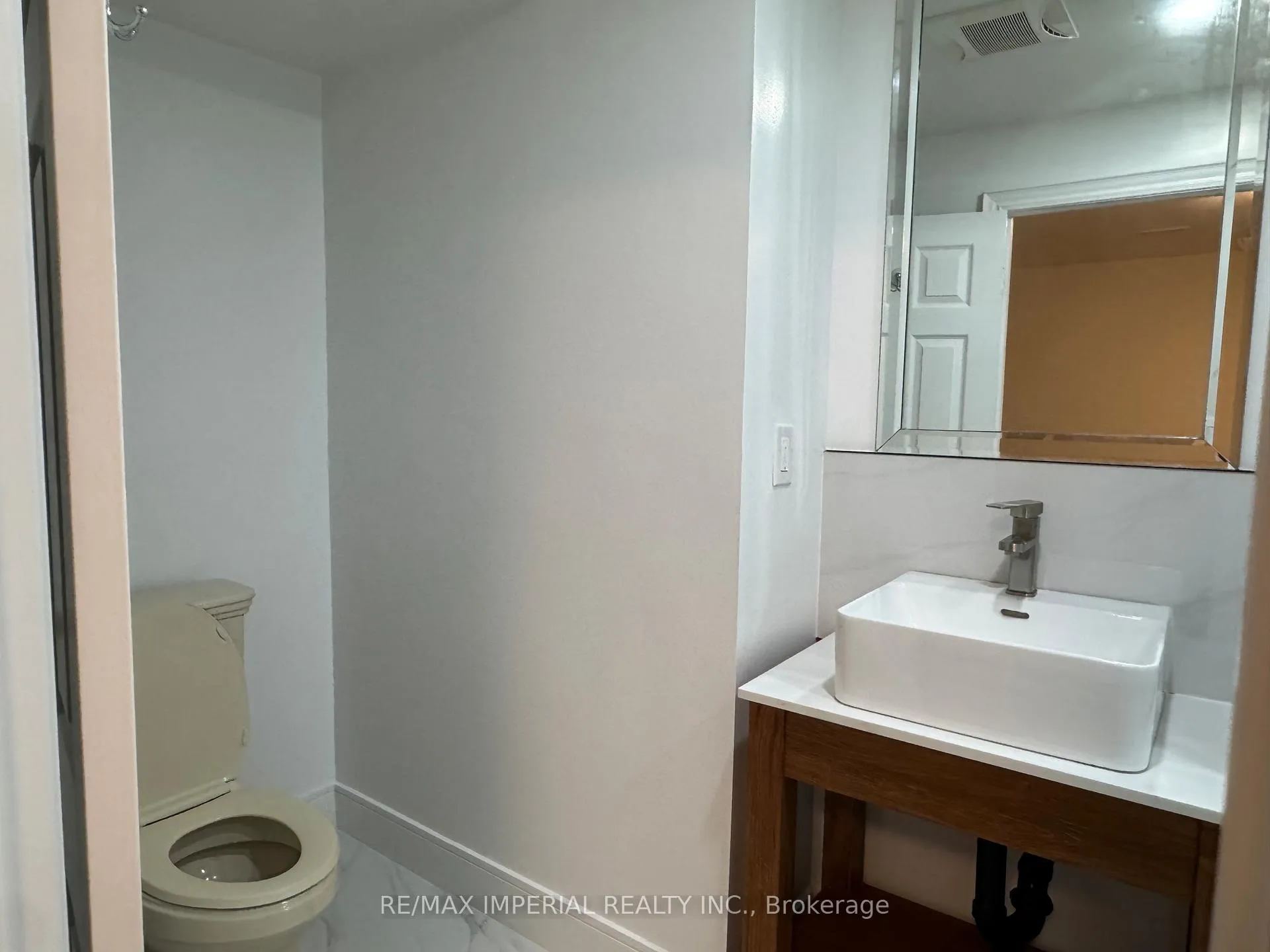 Photo 15 of Unit Basement, 12 Ridley Crescent, Markham, Rouge Fairways — HOMEH