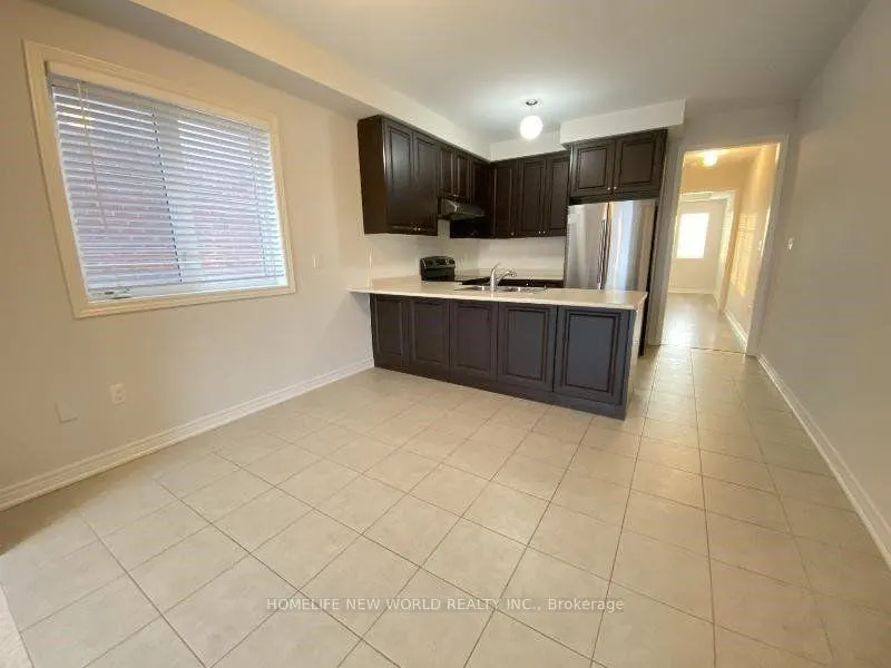 Photo 3 of 9325 Kennedy Road, Markham, Berczy — HOMEH