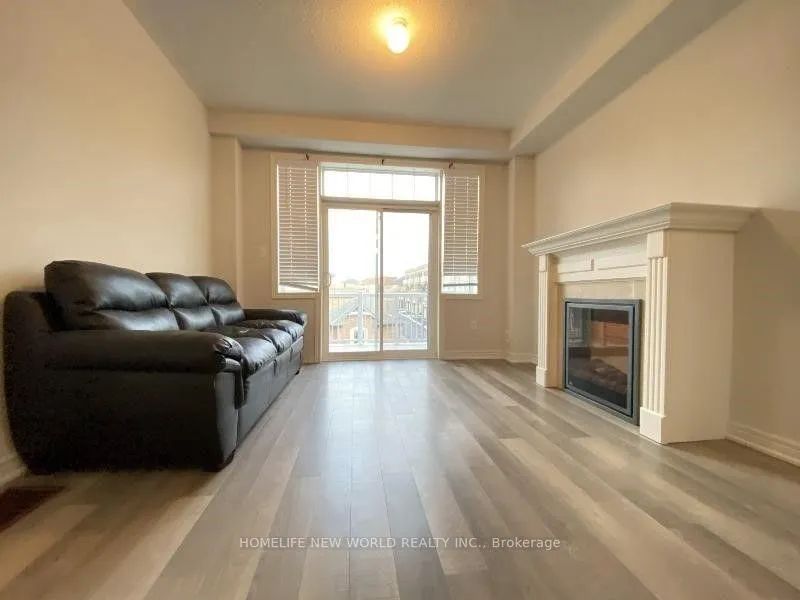 Photo 4 of 9325 Kennedy Road, Markham, Berczy — HOMEH