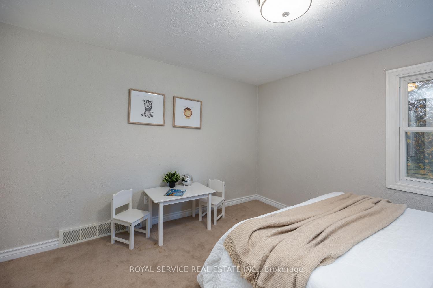 Photo 21 of 16 Hunter Street, Cavan Monaghan, Millbrook Village — HOMEH
