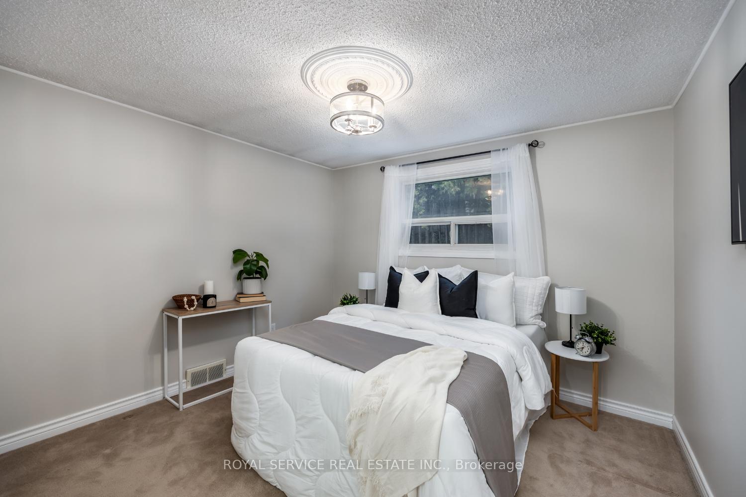 Photo 23 of 16 Hunter Street, Cavan Monaghan, Millbrook Village — HOMEH