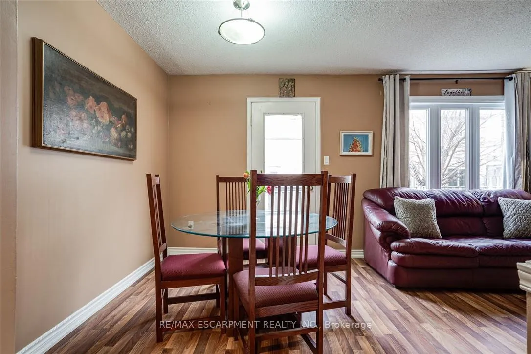 Photo 12 of Unit 11, 1809 Upper Wentworth Street, Hamilton, Allison — HOMEH