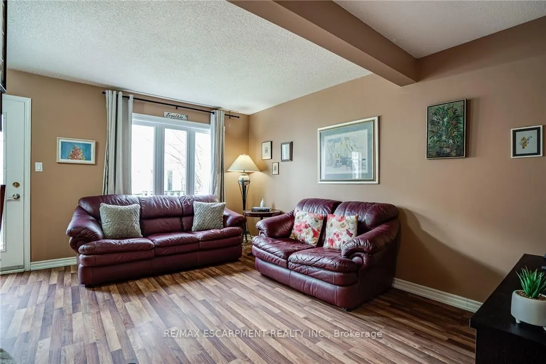Photo 18 of Unit 11, 1809 Upper Wentworth Street, Hamilton, Allison — HOMEH