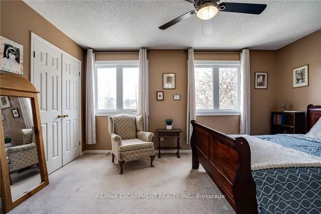 Photo 21 of Unit 11, 1809 Upper Wentworth Street, Hamilton, Allison — HOMEH