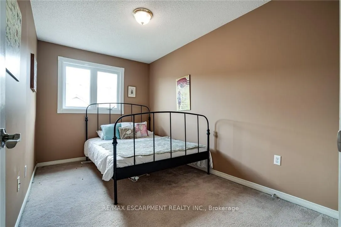Photo 26 of Unit 11, 1809 Upper Wentworth Street, Hamilton, Allison — HOMEH