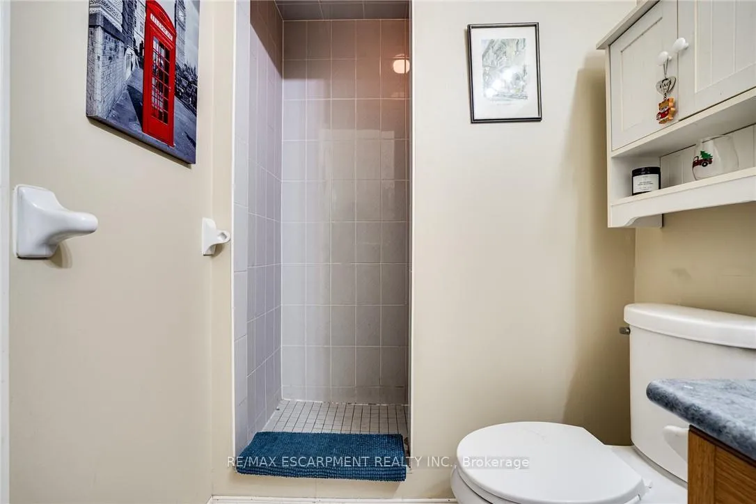 Photo 31 of Unit 11, 1809 Upper Wentworth Street, Hamilton, Allison — HOMEH