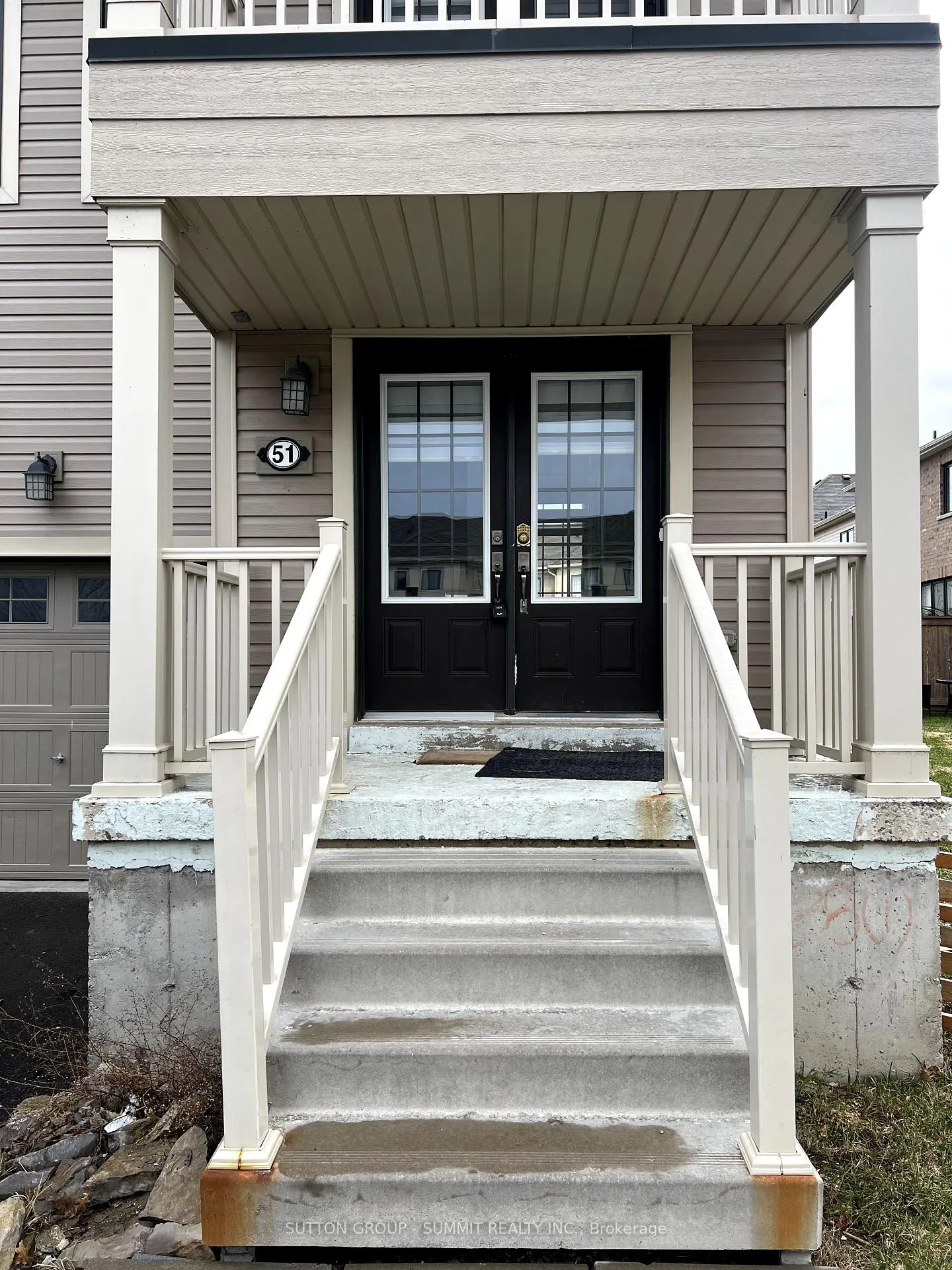 Photo 2 of 51 Arnold Marshall Boulevard, Haldimand — HOMEH