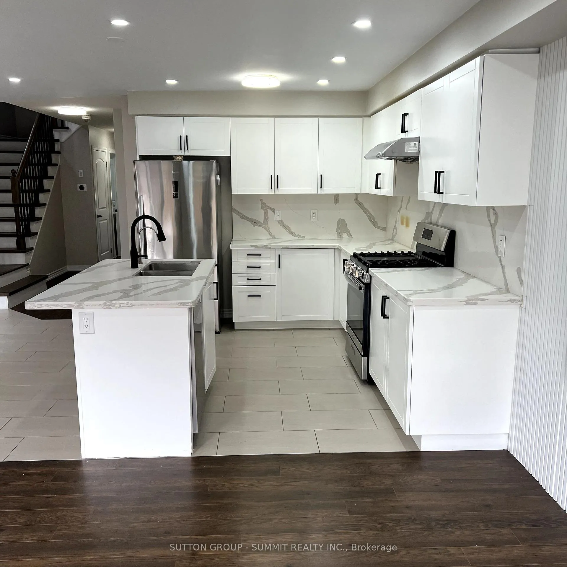 Photo 8 of 51 Arnold Marshall Boulevard, Haldimand — HOMEH