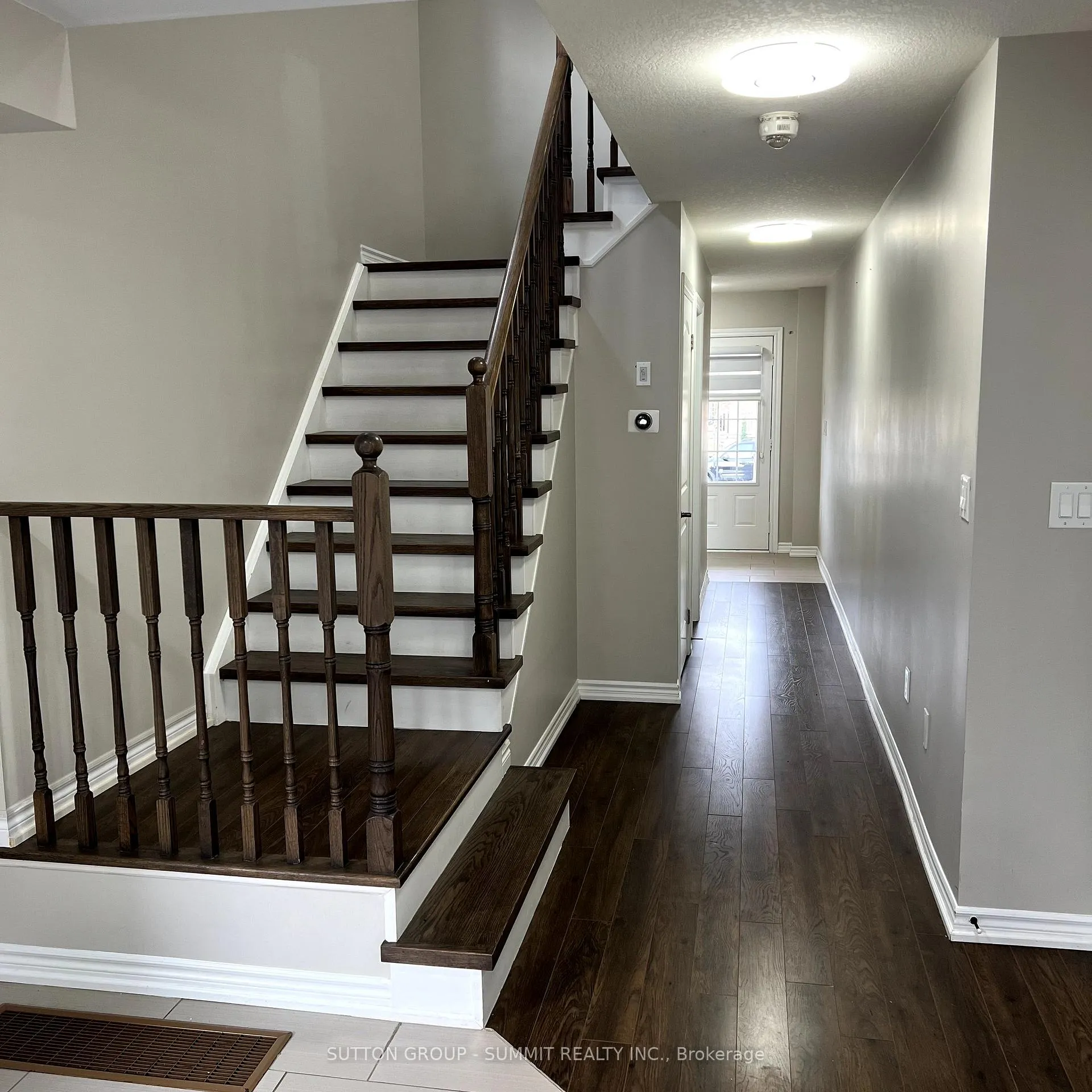 Photo 15 of 51 Arnold Marshall Boulevard, Haldimand — HOMEH