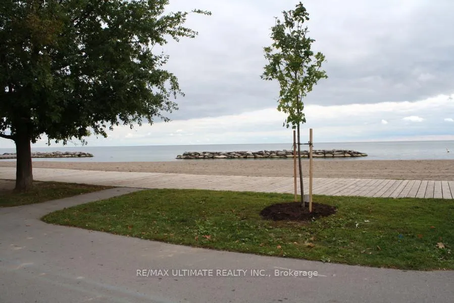 Photo 14 of Unit Unit 4 (Basement Unit), 8 Avion Avenue, Toronto, The Beaches — HOMEH