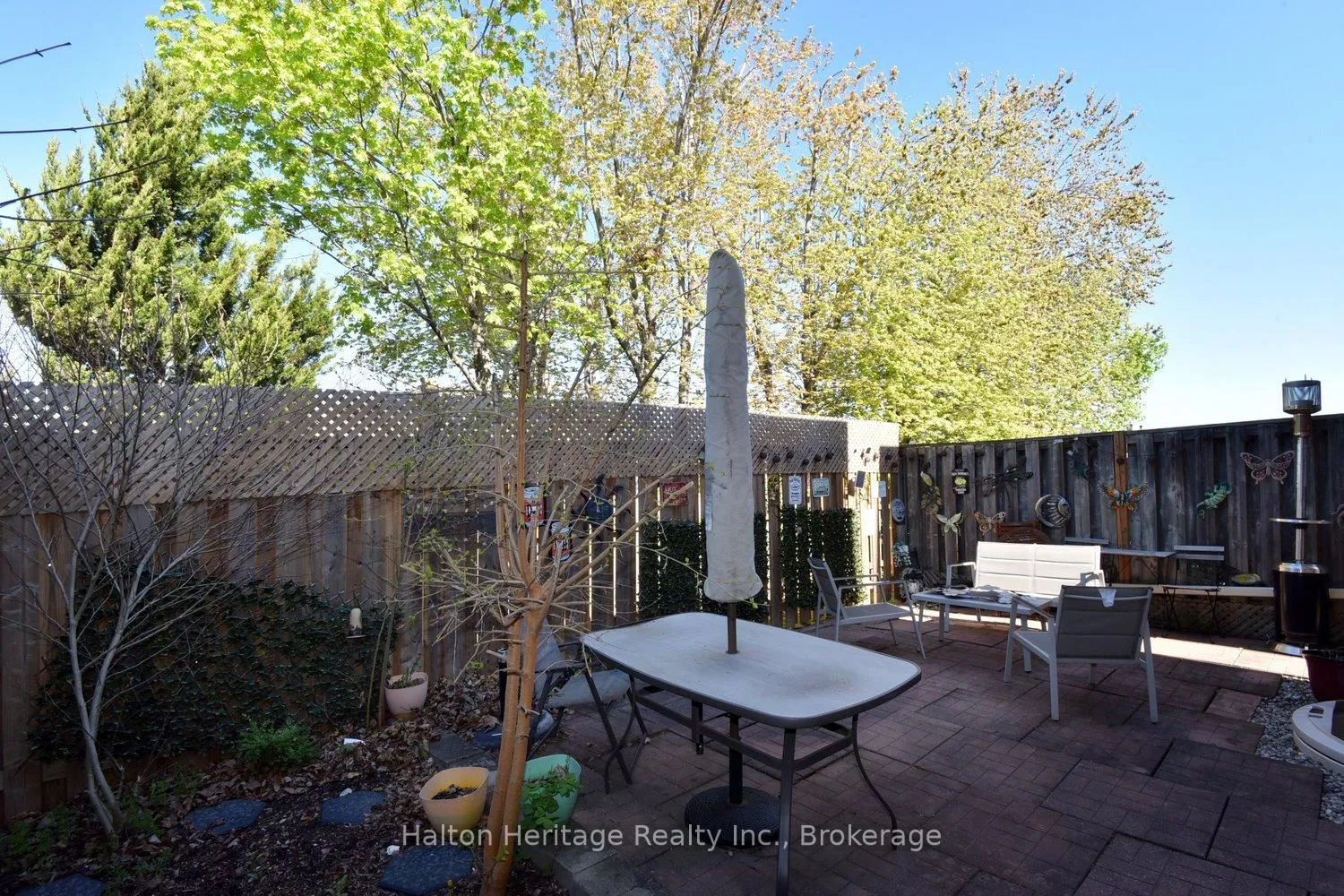 Photo 33 of Unit 1, 503 Highway 8, Hamilton, Stoney Creek — HOMEH