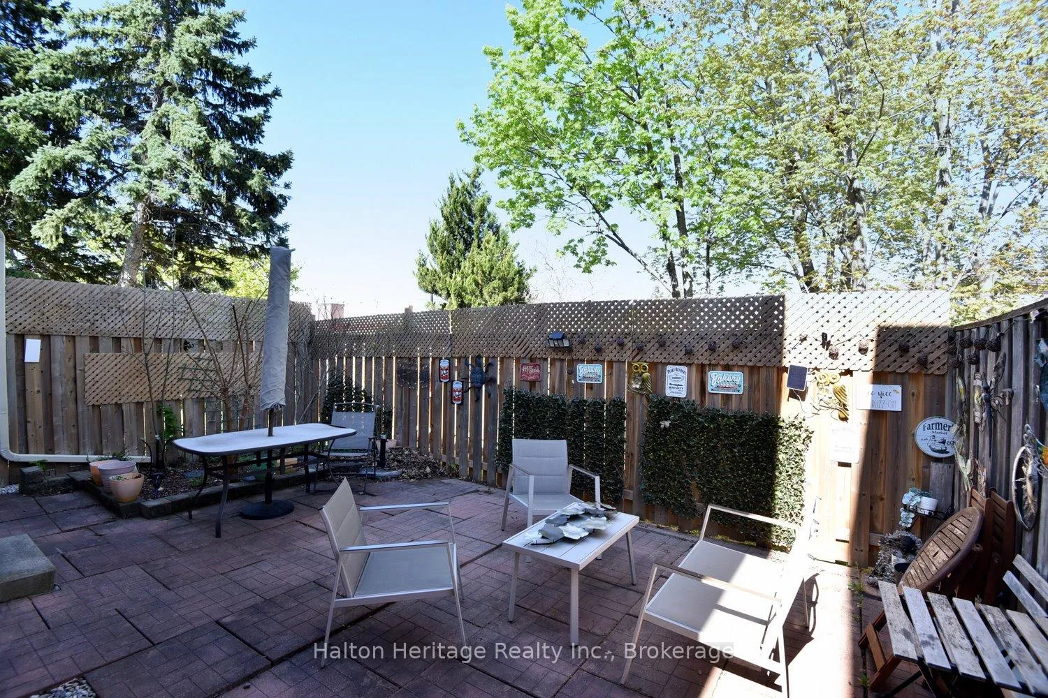 Photo 34 of Unit 1, 503 Highway 8, Hamilton, Stoney Creek — HOMEH