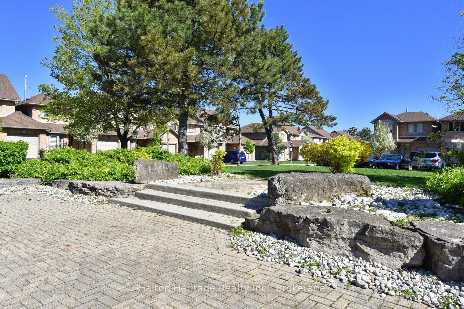 Photo 35 of Unit 1, 503 Highway 8, Hamilton, Stoney Creek — HOMEH