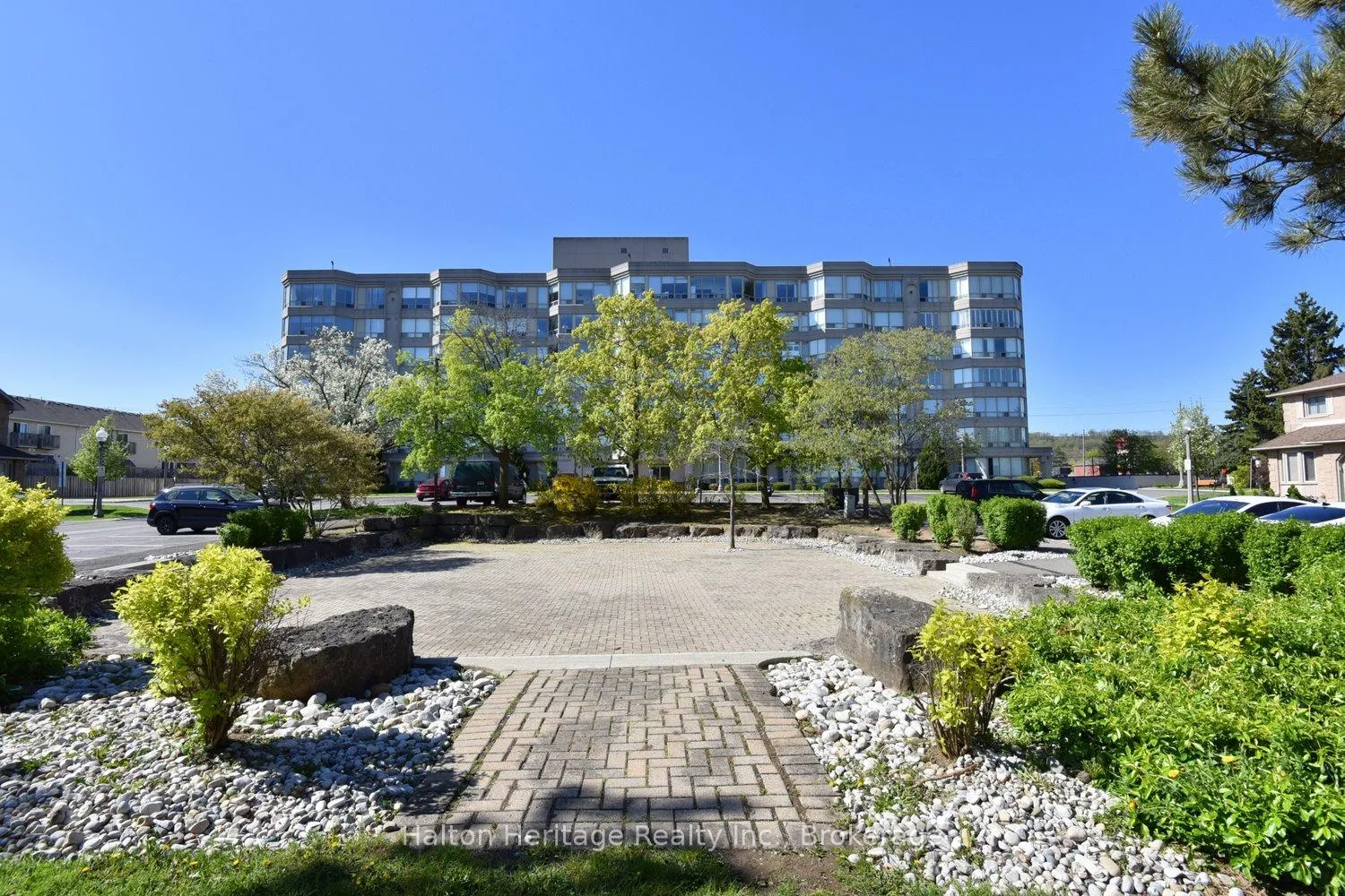 Photo 36 of Unit 1, 503 Highway 8, Hamilton, Stoney Creek — HOMEH