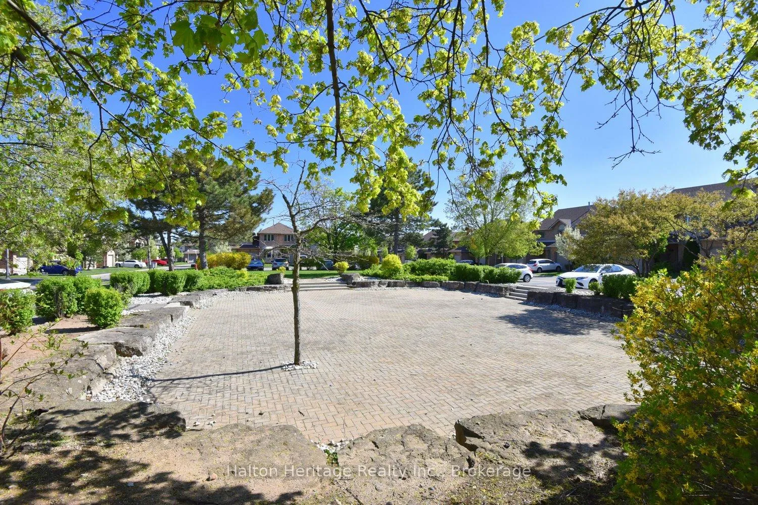 Photo 37 of Unit 1, 503 Highway 8, Hamilton, Stoney Creek — HOMEH