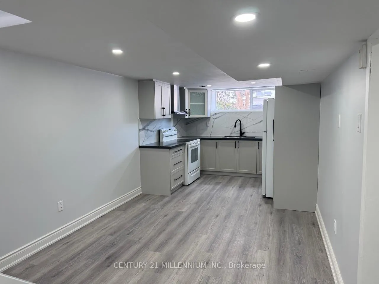 Photo 9 of Unit Lower, 43 Farmington Drive, Brampton, Brampton East — HOMEH