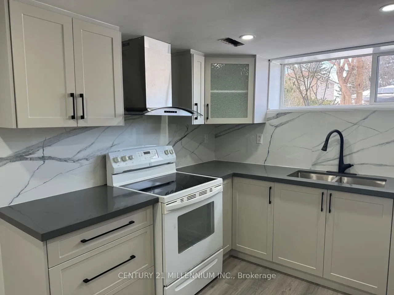 Photo 12 of Unit Lower, 43 Farmington Drive, Brampton, Brampton East — HOMEH