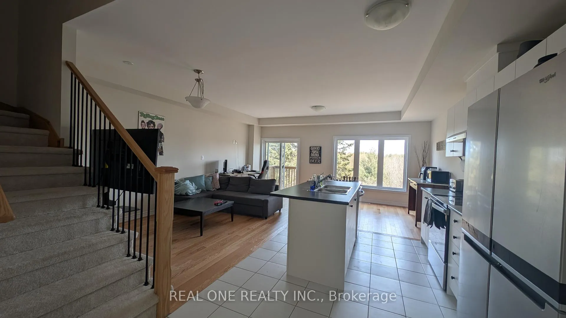 Photo 6 of 30 Senay Circle, Clarington, Courtice — HOMEH