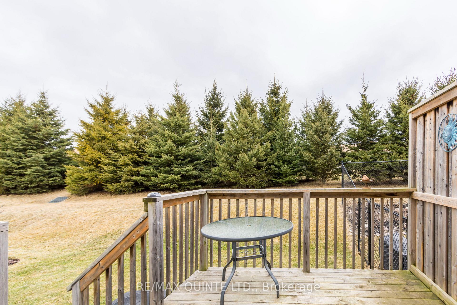 Photo 26 of 35 Glenview Crescent, Belleville, Belleville Ward — HOMEH