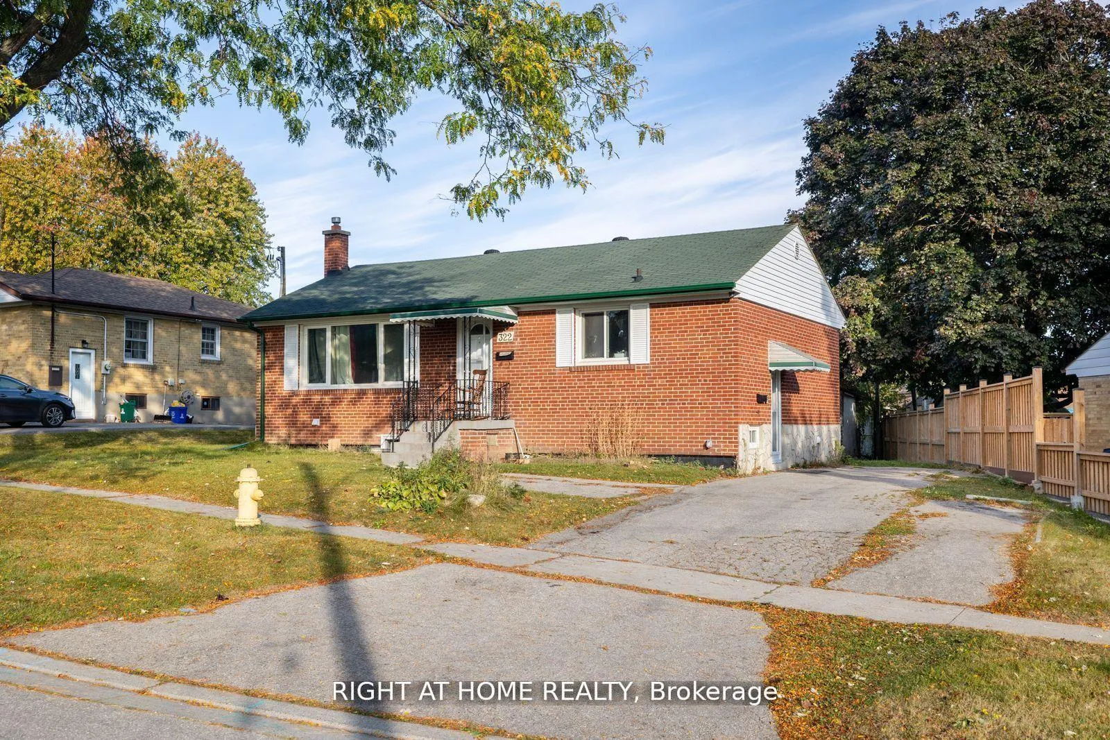 Front of 322 Jasper Avenue