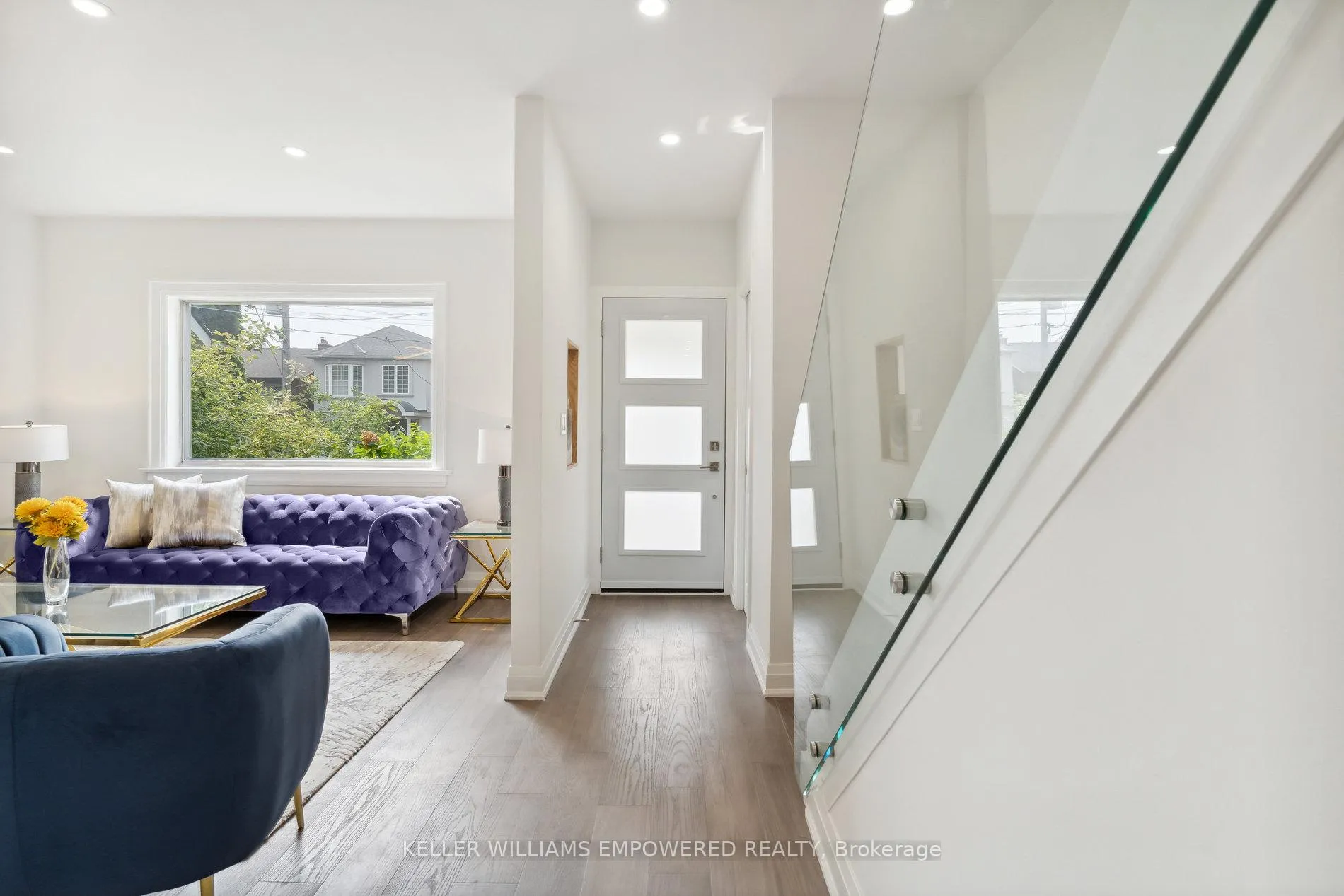 Photo 4 of 352 Millwood Road, Toronto, Mount Pleasant East — HOMEH