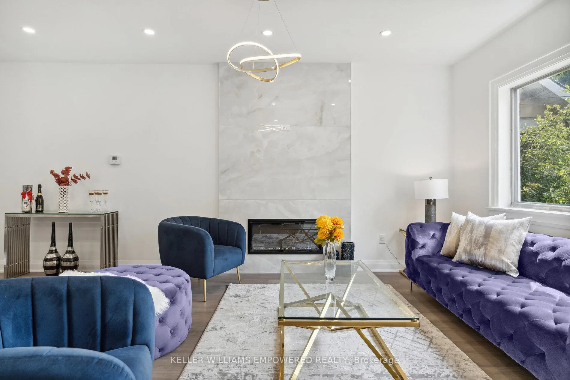Photo 10 of 352 Millwood Road, Toronto, Mount Pleasant East — HOMEH