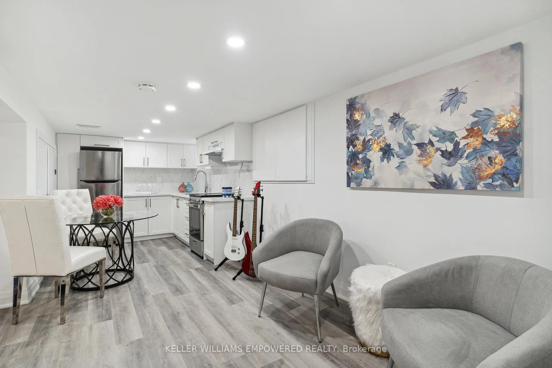 Photo 27 of 352 Millwood Road, Toronto, Mount Pleasant East — HOMEH